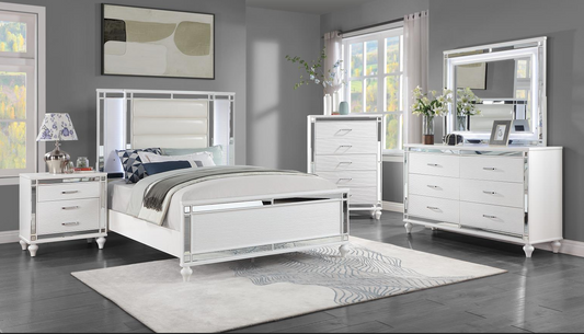 B224 DRESSER FLOOR MODEL